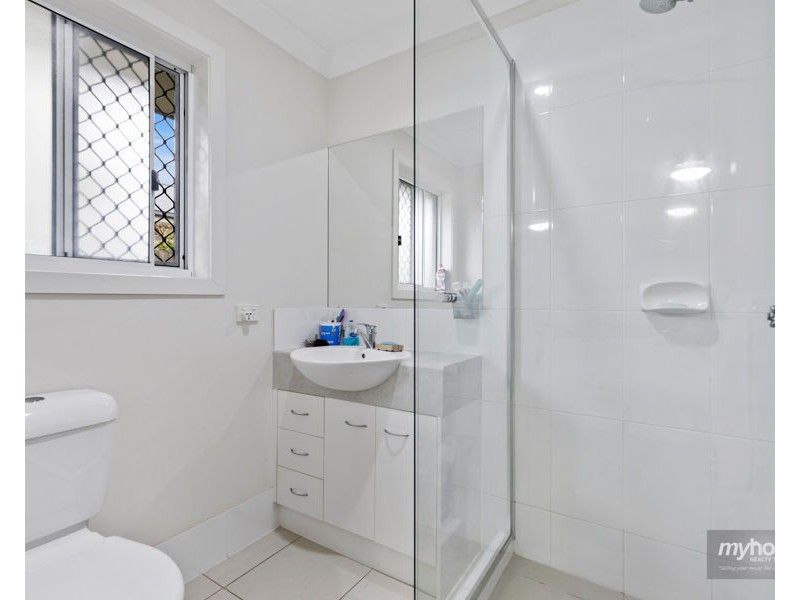 1A Sweeney Street, Kearneys Spring QLD 4350