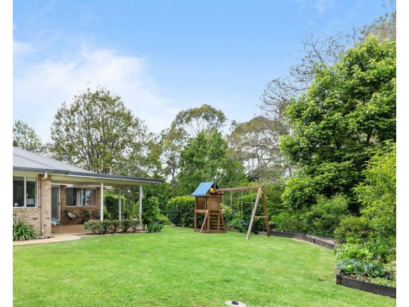 3 Buena Vista Crescent, Blue Mountain Heights QLD 4350