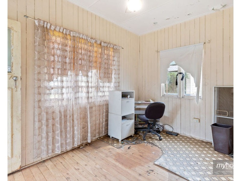 8 Lendrum Street, Newtown QLD 4350