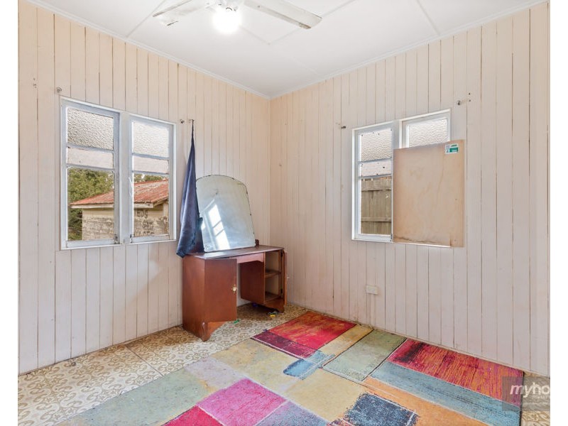8 Lendrum Street, Newtown QLD 4350