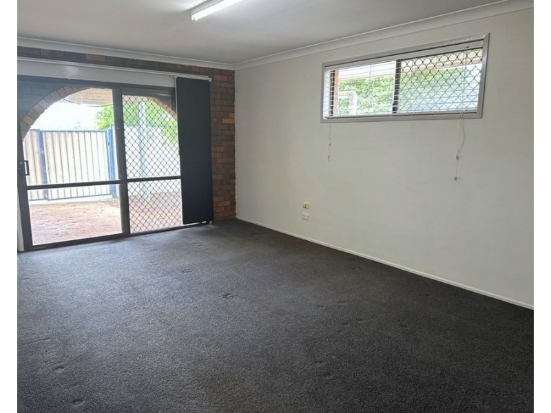 9 Damian Crescent, Kearneys Spring QLD 4350