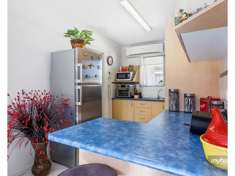 2 Erin Street, Wilsonton QLD 4350
