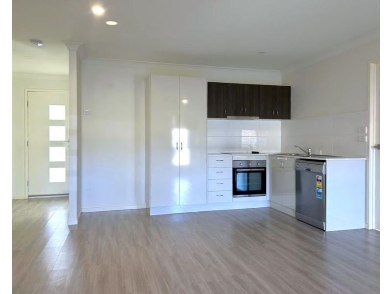 24B/65 Cambooya Street, Drayton QLD 4350