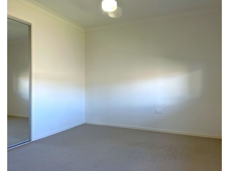24B/65 Cambooya Street, Drayton QLD 4350