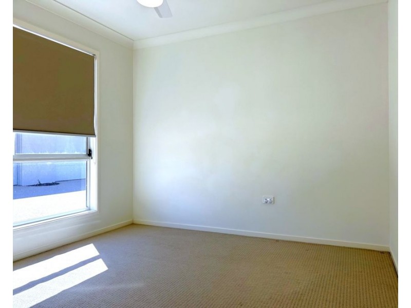 24B/65 Cambooya Street, Drayton QLD 4350