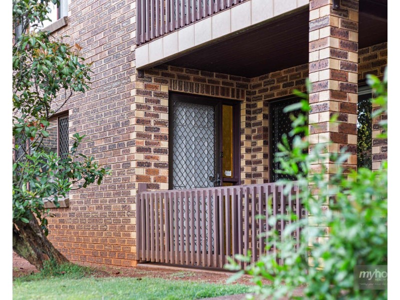 8/329 West Street, Harristown QLD 4350