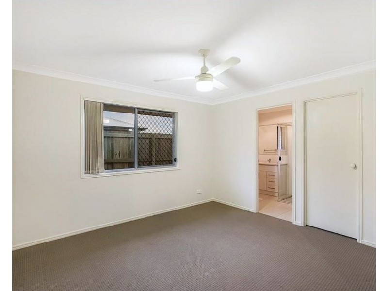 20 Kurrawa Crescent, Glenvale QLD 4350