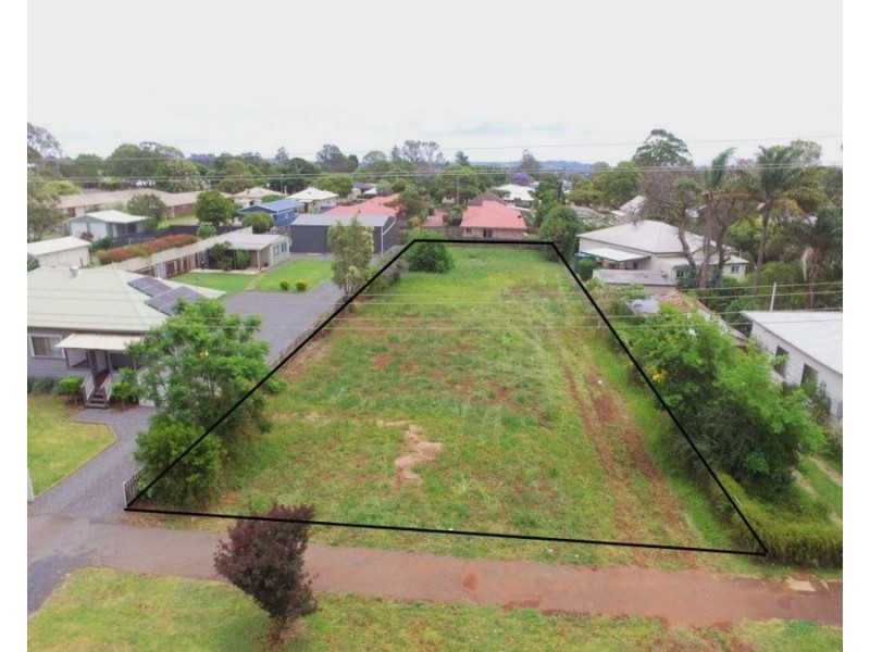 15A Buckland Street, Harristown QLD 4350