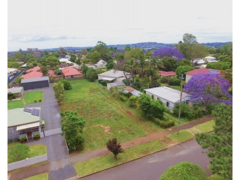 15A Buckland Street, Harristown QLD 4350