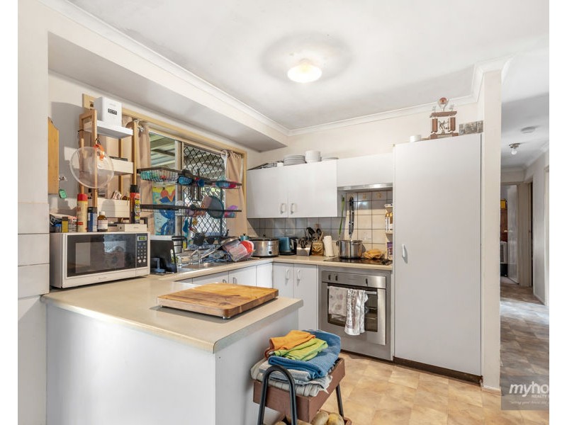 10 Burgundy Street, Wilsonton Heights QLD 4350