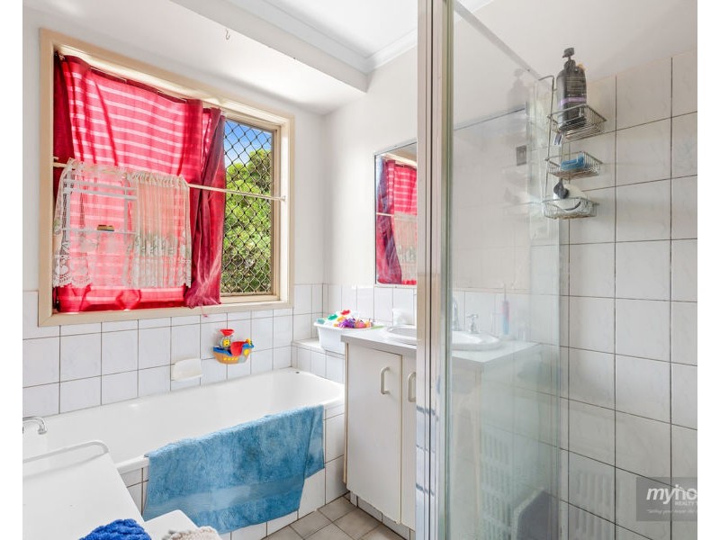 10 Burgundy Street, Wilsonton Heights QLD 4350