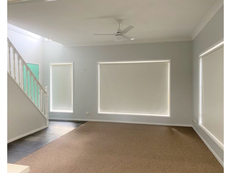 2 Rachel Street, Darling Heights QLD 4350