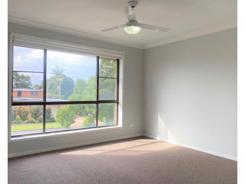 2 Rachel Street, Darling Heights QLD 4350