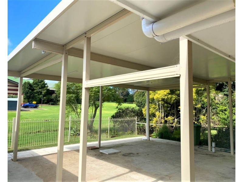 16 Klein Street, South Toowoomba QLD 4350