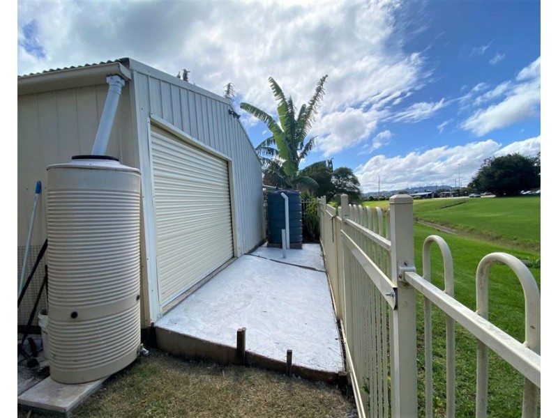 16 Klein Street, South Toowoomba QLD 4350