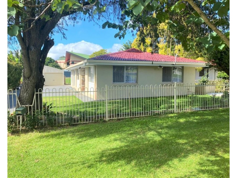 16 Klein Street, South Toowoomba QLD 4350