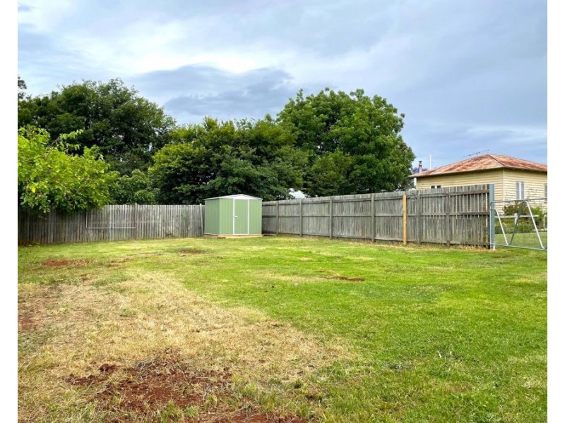 28 Ranfurly Street, Newtown QLD 4350