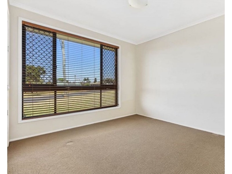 15 Montana Street, Wilsonton Heights QLD 4350