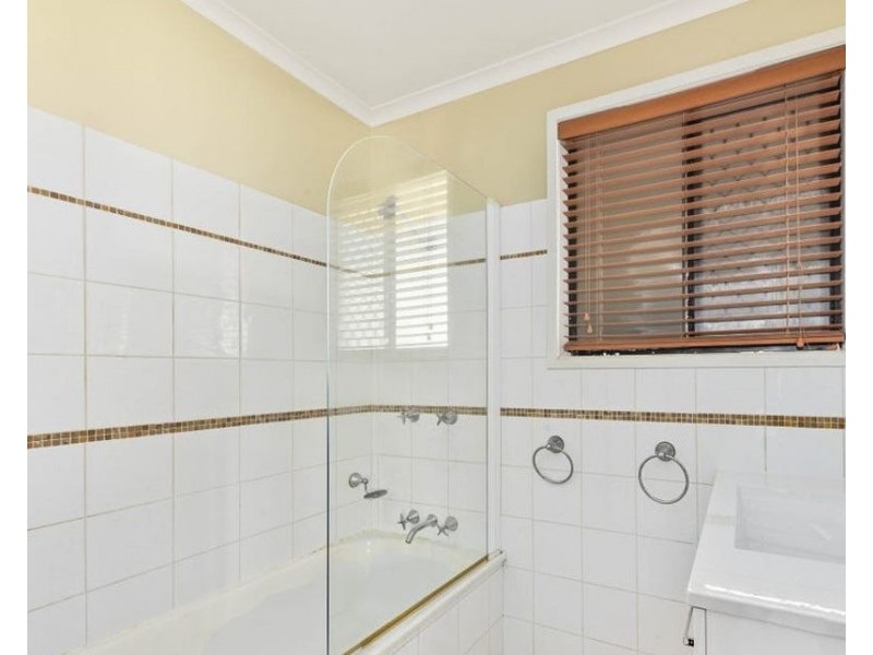 15 Montana Street, Wilsonton Heights QLD 4350