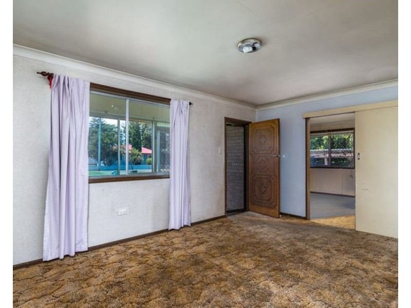 2A Phyllis Street, Harristown QLD 4350