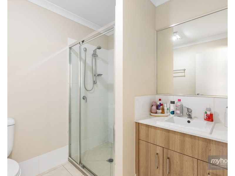 7/18 Victory Street, Newtown QLD 4350