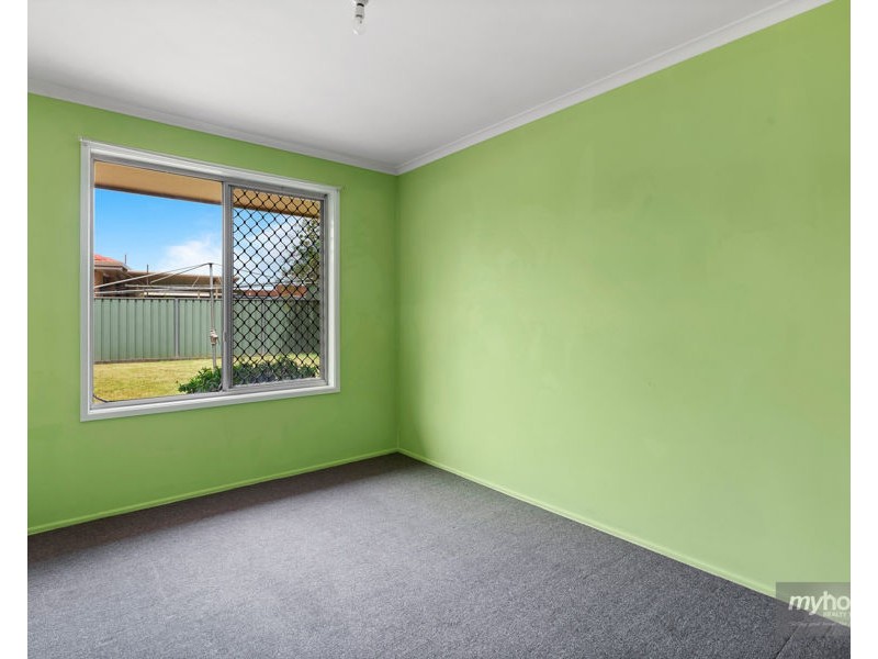 16 Bennett Street, Wilsonton QLD 4350
