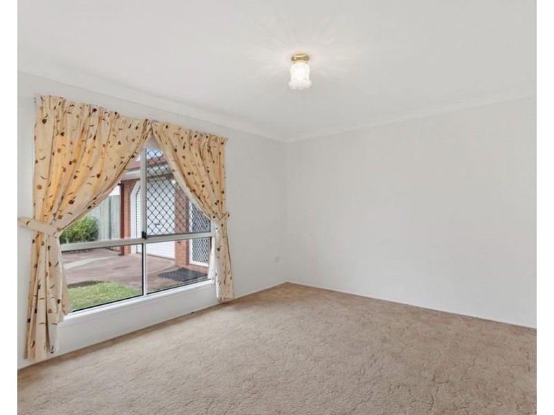 1/330 Spring Street, Kearneys Spring QLD 4350