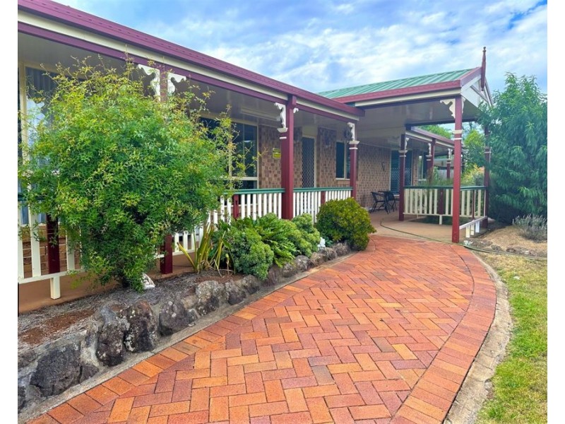 6 Crockers Road, Westbrook QLD 4350