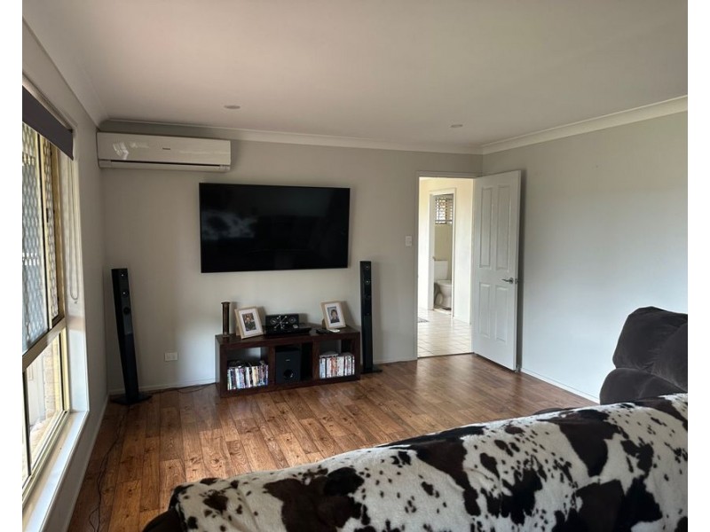 6 Crockers Road, Westbrook QLD 4350