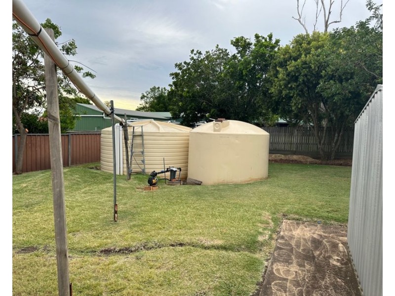 6 Crockers Road, Westbrook QLD 4350