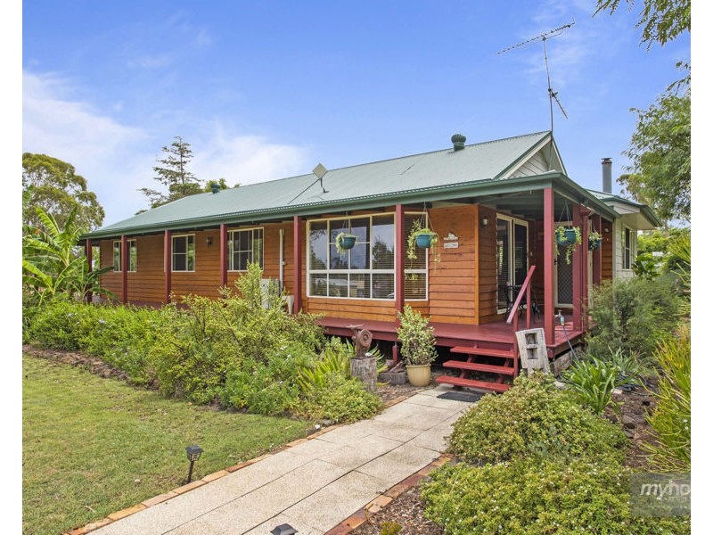 9 Louttit Court, Gowrie Mountain QLD 4350