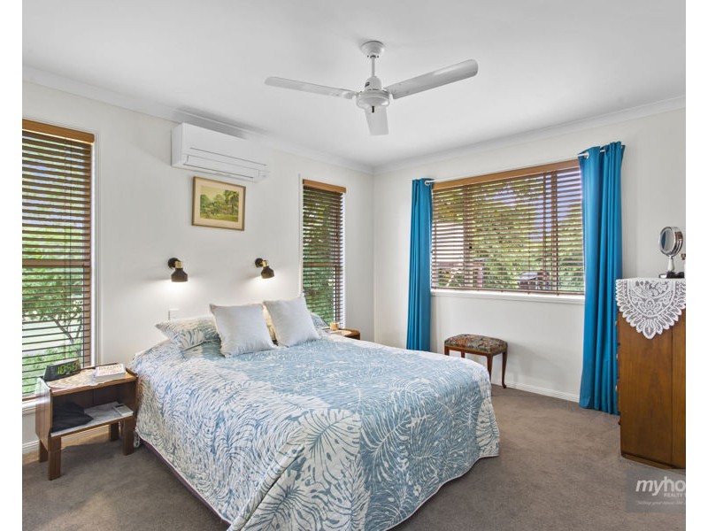 9 Louttit Court, Gowrie Mountain QLD 4350