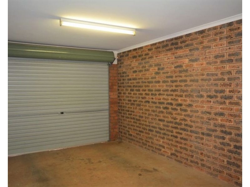 11/367 Margaret Street, Newtown QLD 4350