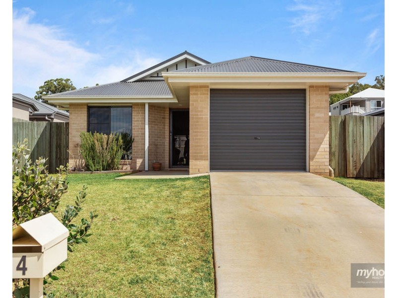 4 Downs Street, Glenvale QLD 4350