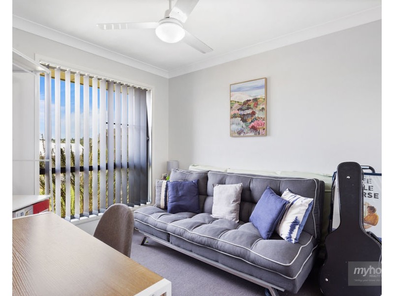 4 Downs Street, Glenvale QLD 4350