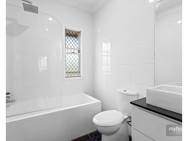 2 Cox Street, Wilsonton QLD 4350