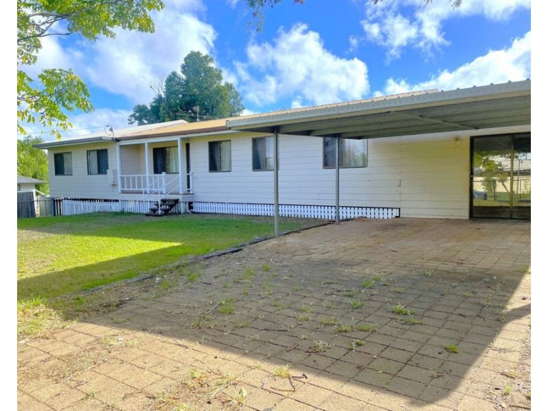 27 Graman Street, Kingsthorpe QLD 4400
