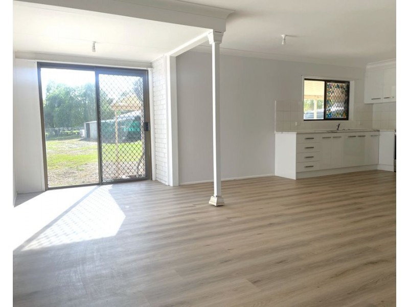 27 Graman Street, Kingsthorpe QLD 4400