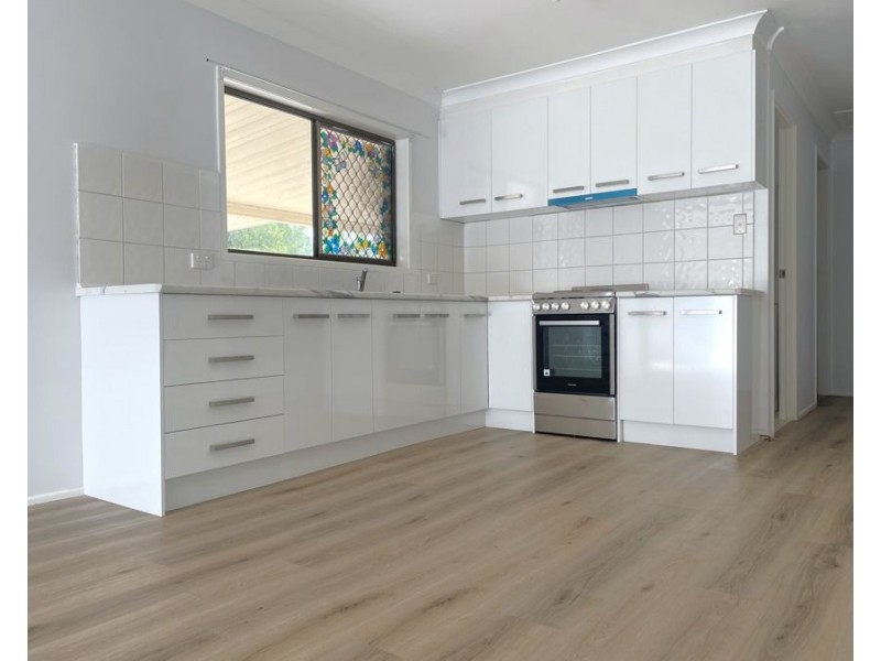 27 Graman Street, Kingsthorpe QLD 4400