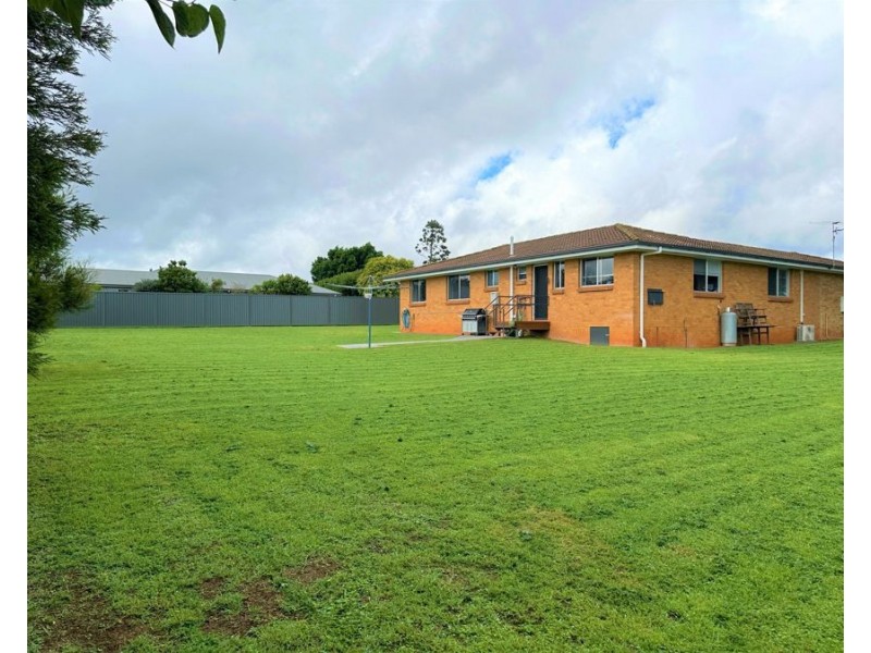 106 Polzin Road, Highfields QLD 4352