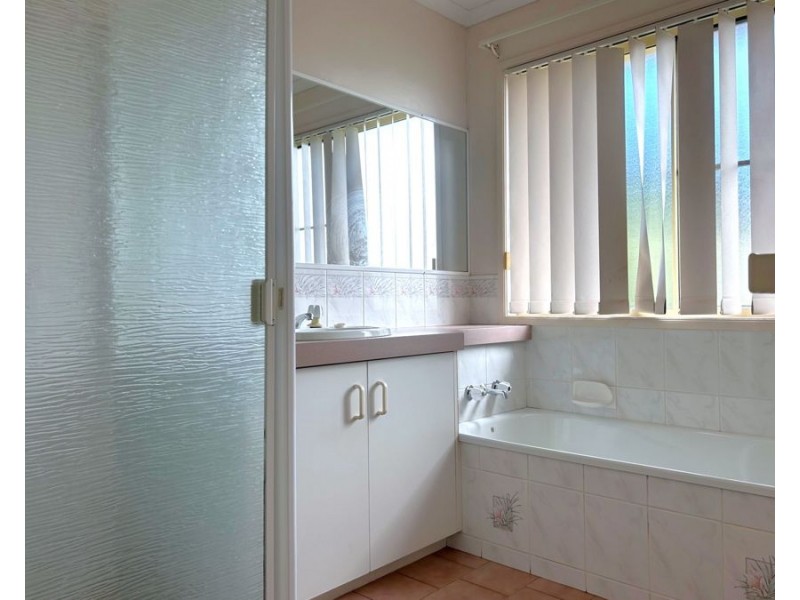 23 Kurtz Street, Kearneys Spring QLD 4350