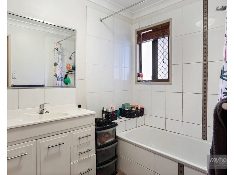 2 Port Street, Wilsonton Heights QLD 4350