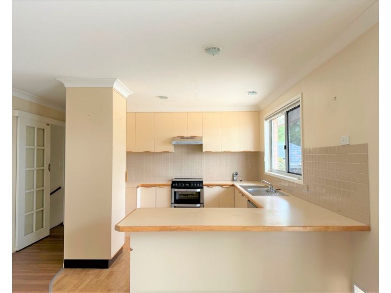 34 Alford Street, Mount Lofty QLD 4350