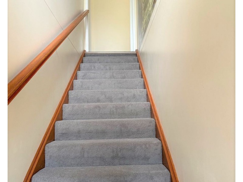 34 Alford Street, Mount Lofty QLD 4350