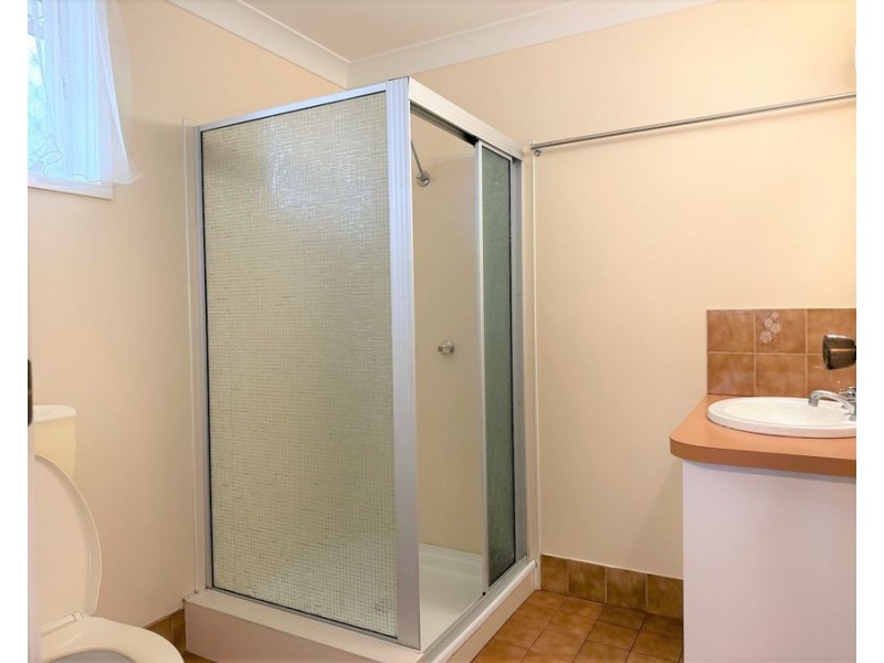 34 Alford Street, Mount Lofty QLD 4350