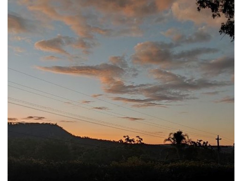 9 Gordon Crescent, Withcott QLD 4352