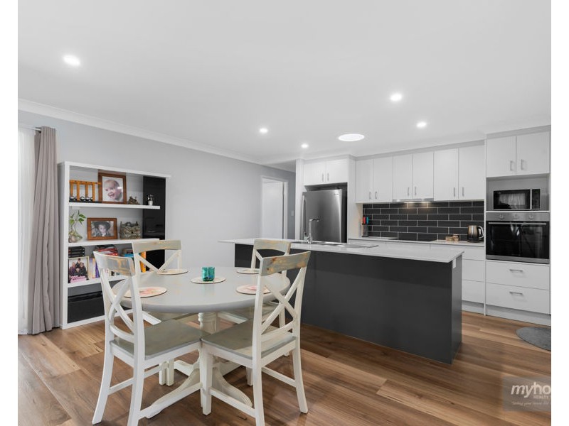 4 Ashgrove Terrace, Harlaxton QLD 4350