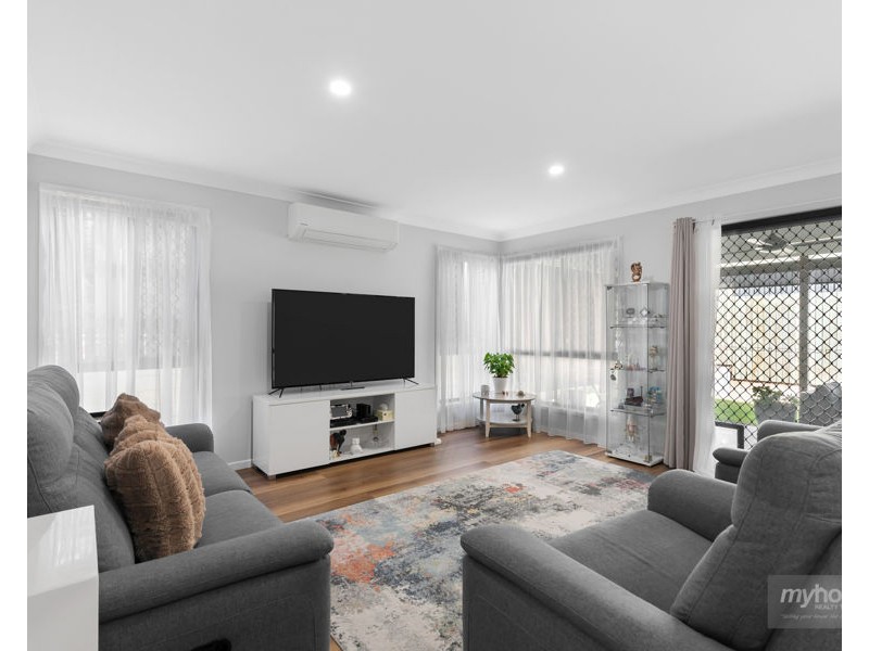 4 Ashgrove Terrace, Harlaxton QLD 4350