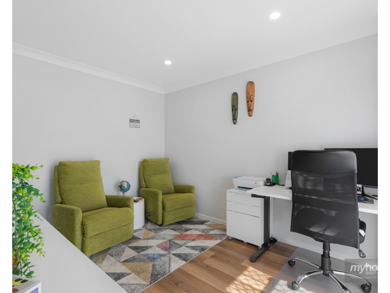 4 Ashgrove Terrace, Harlaxton QLD 4350