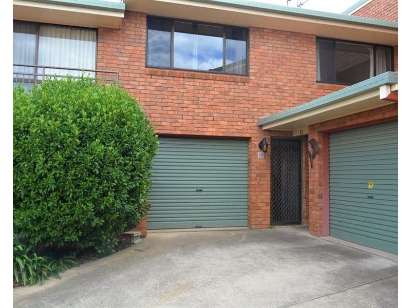 11/367 Margaret Street, Newtown QLD 4350